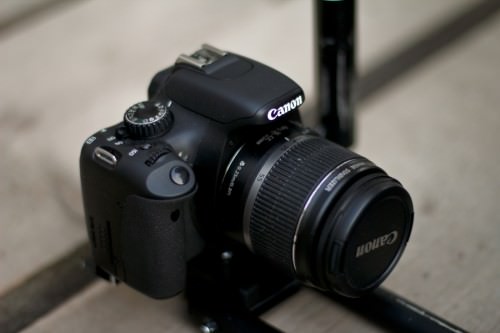 Canon 500D Front