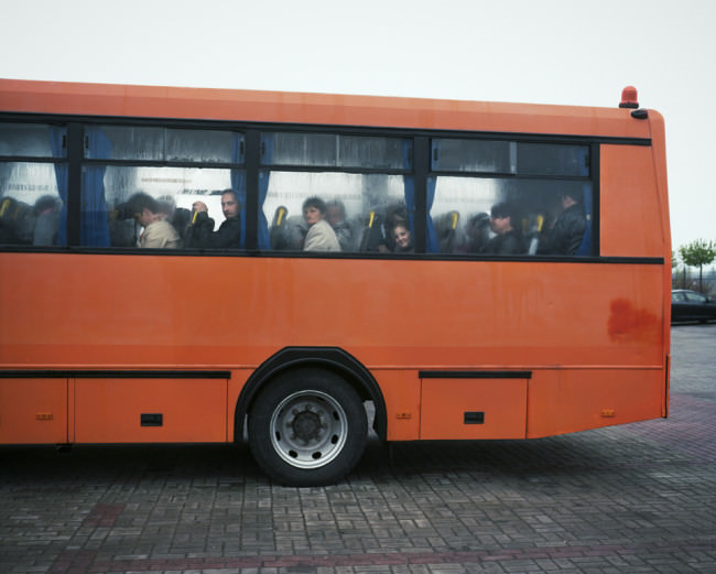 Ein oranger Bus