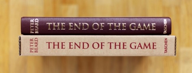 Buchrücken von „The End of the Game“ von Peter Beard