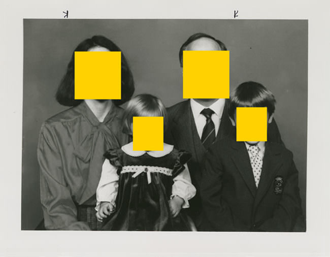 anonymisiertes Familienportrait