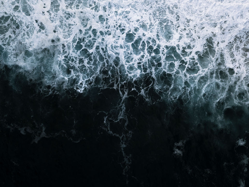 Wellen auf dem Meer.