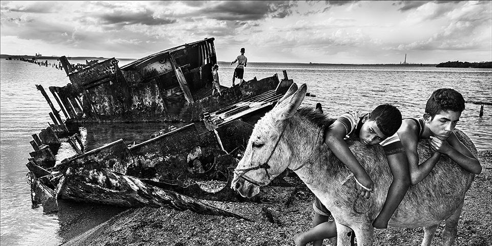 Куба в фотографиях Рауля Каньибано (1961-...) 