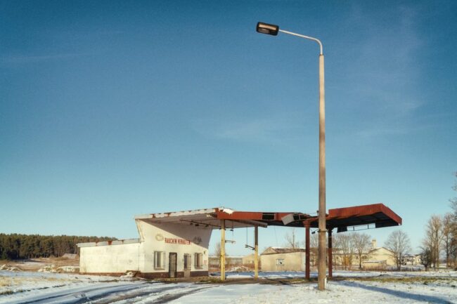 verlassene Tankstelle