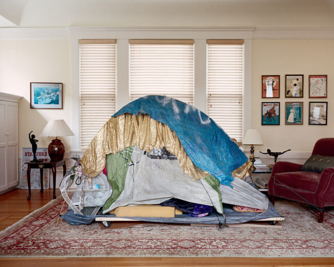 Zelt in einem Wohnzimmer